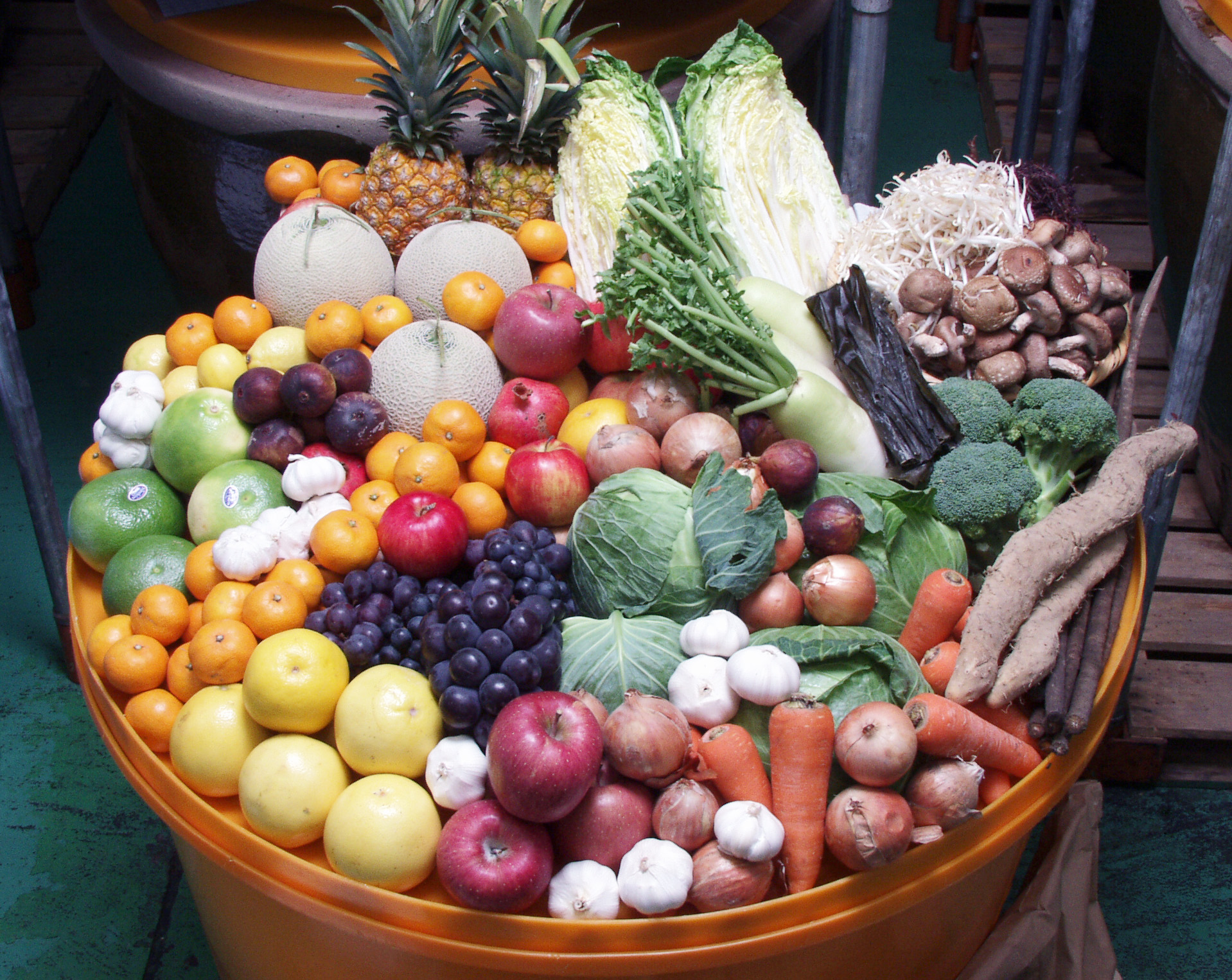 大地のちから 80種類の天然植物原料